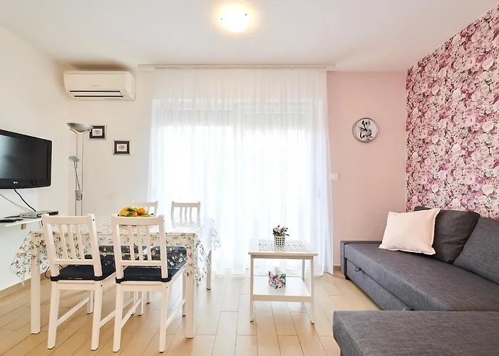 Apartman Nina